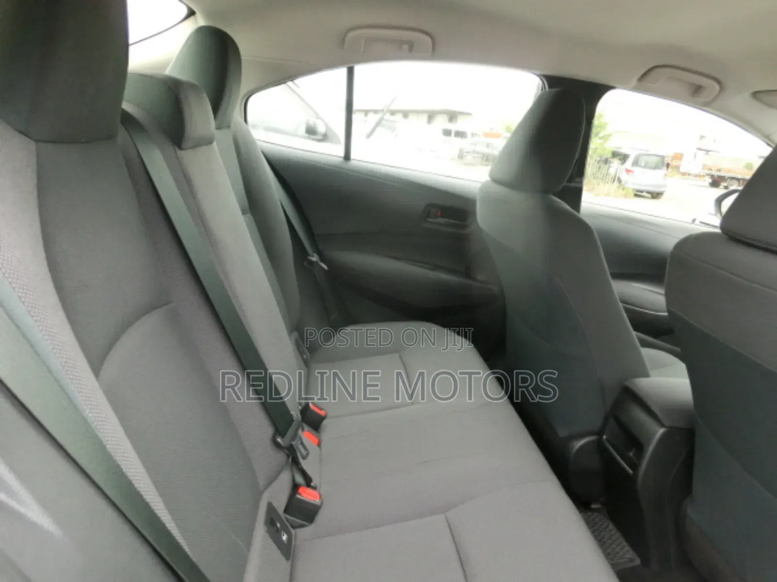 Toyota Corolla LE Eco (1.8L 4cyl 2A) 2019 Gray
