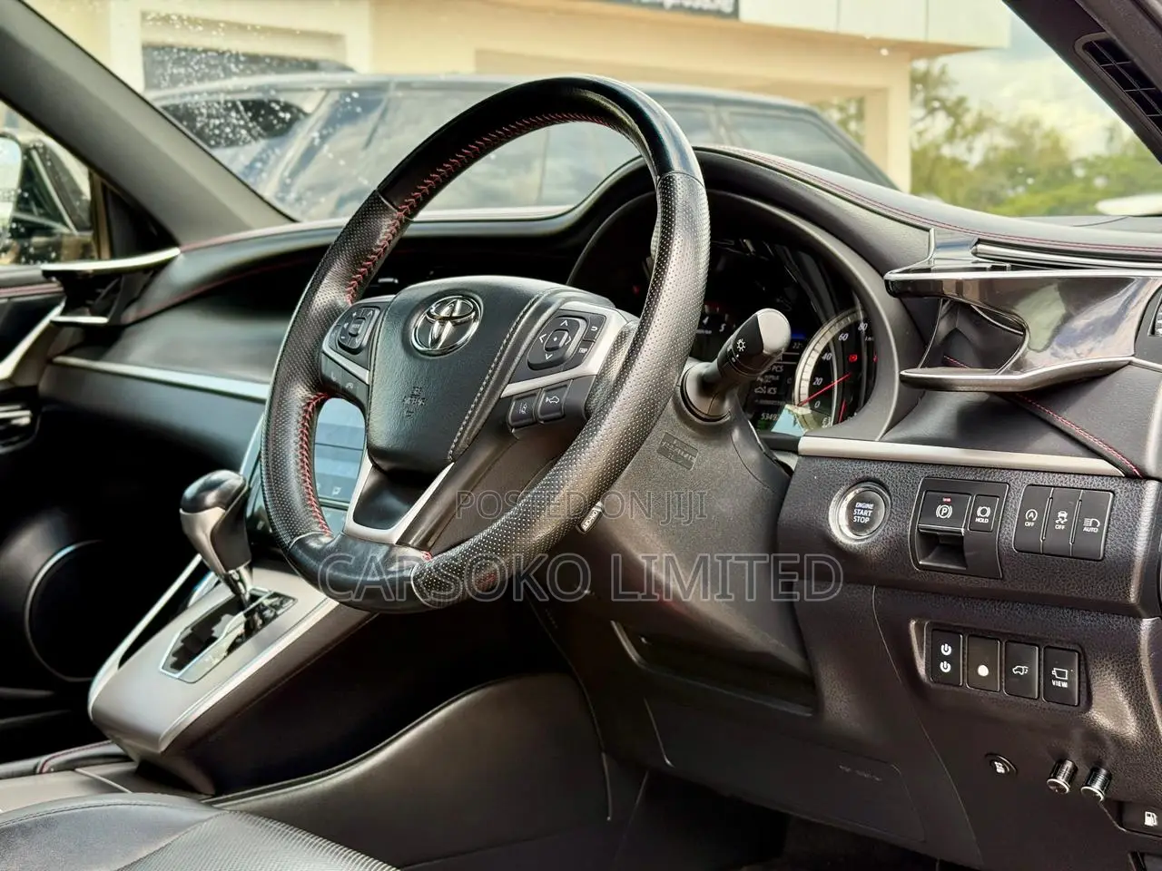 Toyota Harrier 2.0 2019 Black