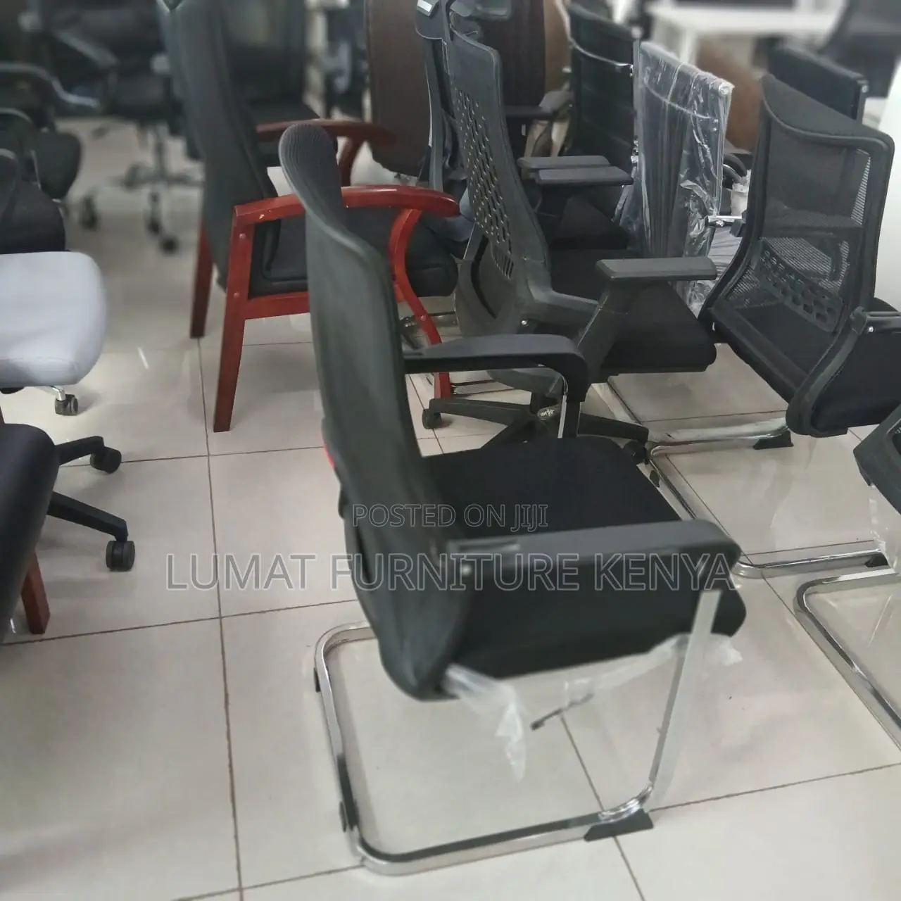 High Back Visitors Modern Office Seat