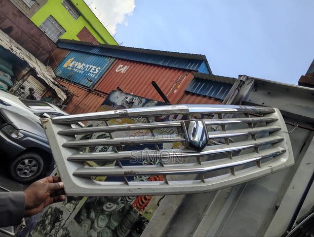 Alphard Front Grill - main view