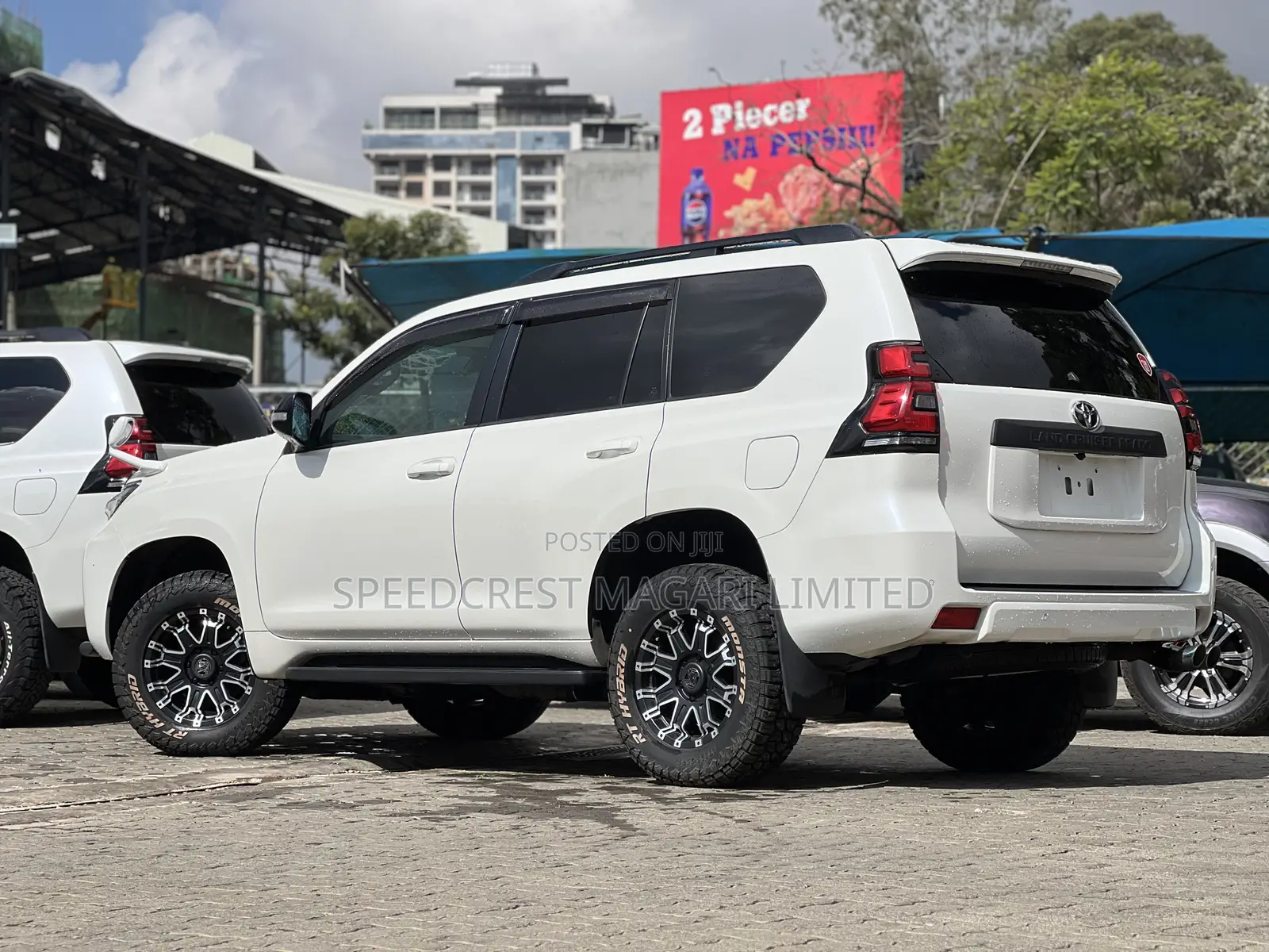Toyota Land Cruiser Prado 2019 White
