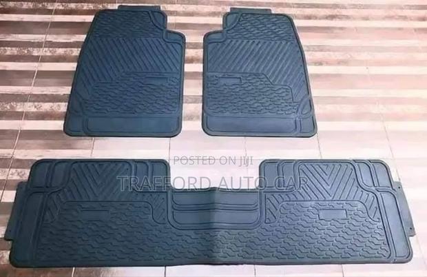 3 Pieces Rubber Matts