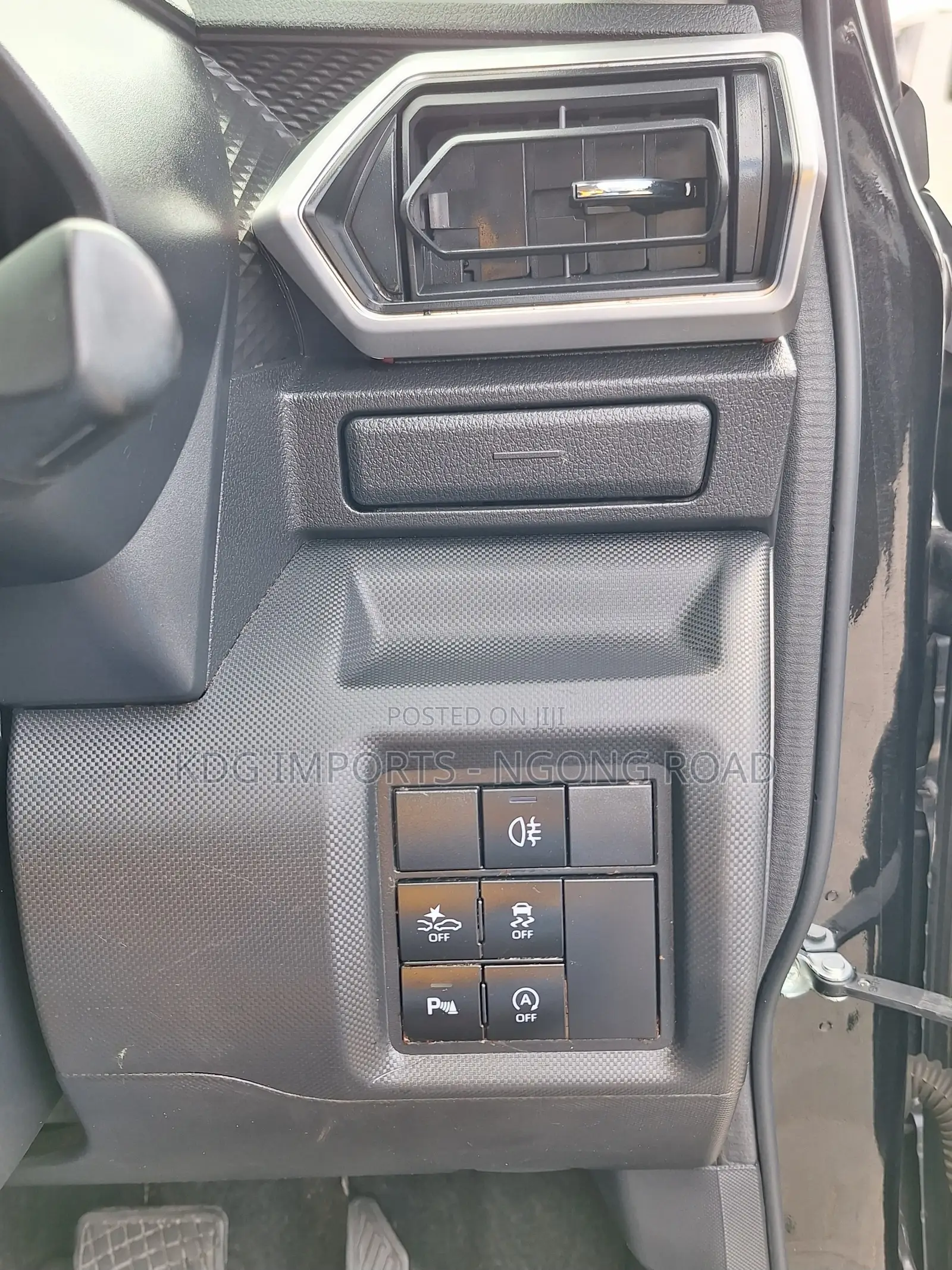 Daihatsu Rocky 2019 Black