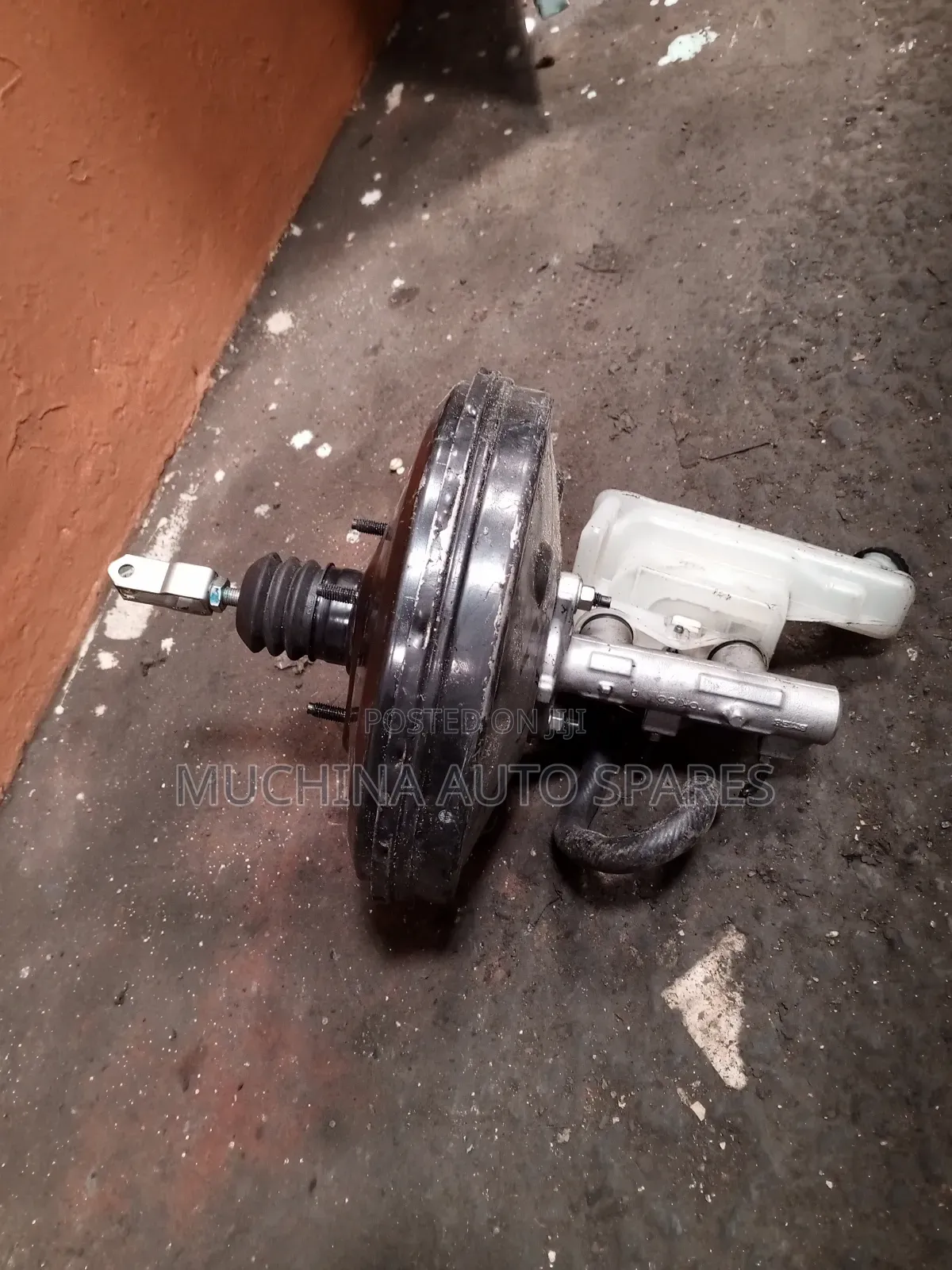 Brake Booster and Master Cylinder Nissan Y12, Tiida,Note, Bluebird,