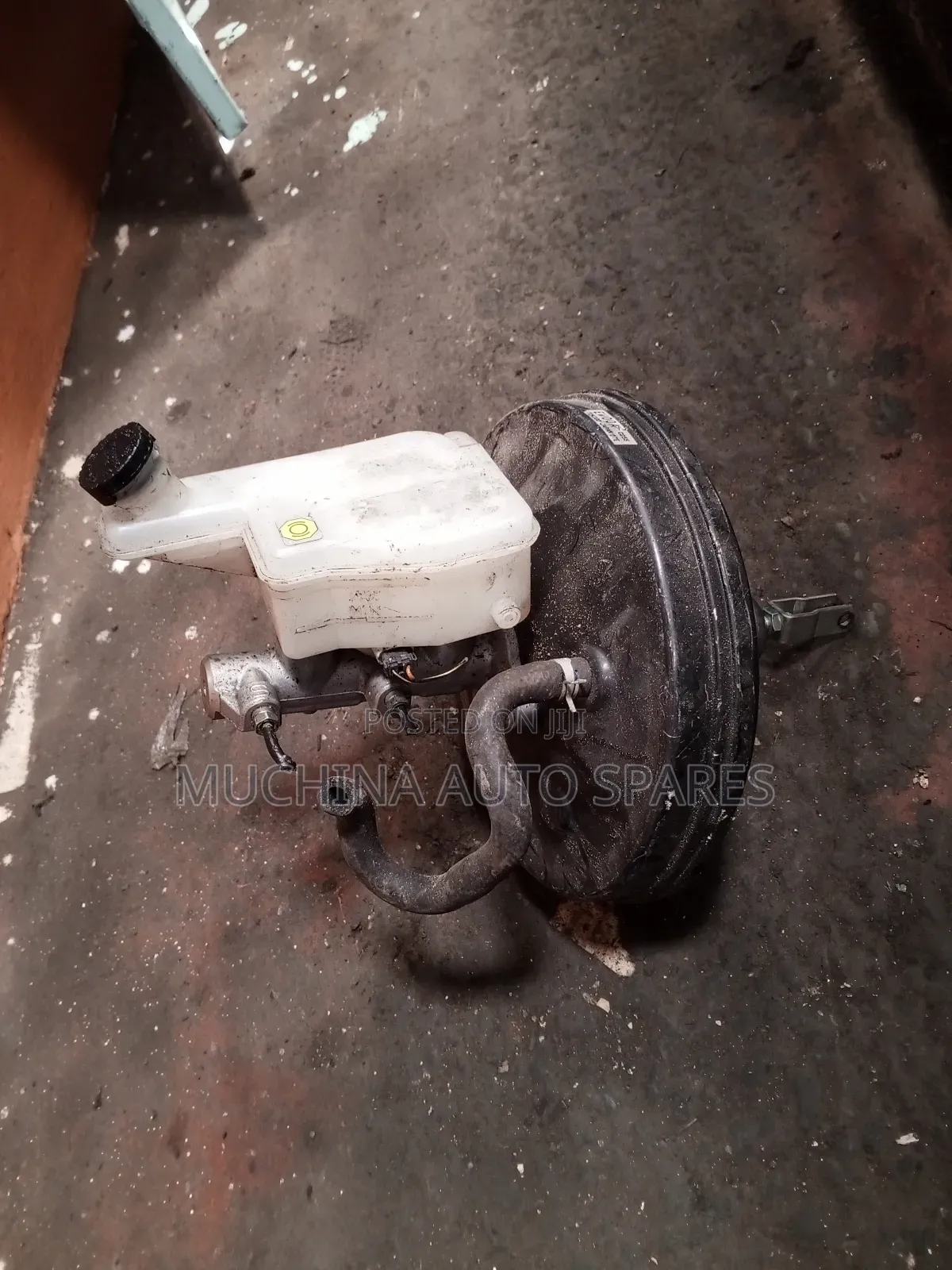 Brake Booster and Master Cylinder Nissan Y12, Tiida,Note, Bluebird,