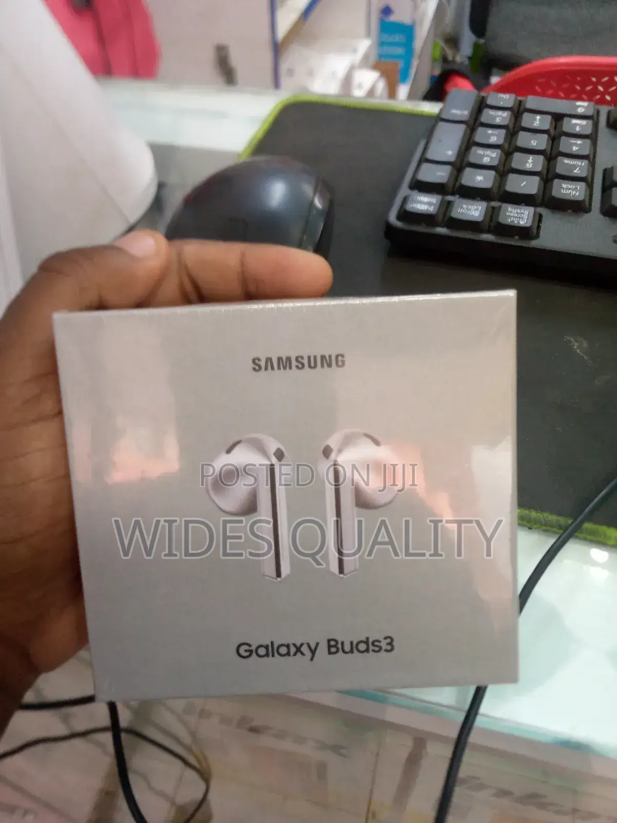 Samsung Galaxy Bud 3 Ear Buds