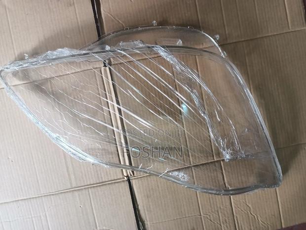 Crown 2005 Headlens