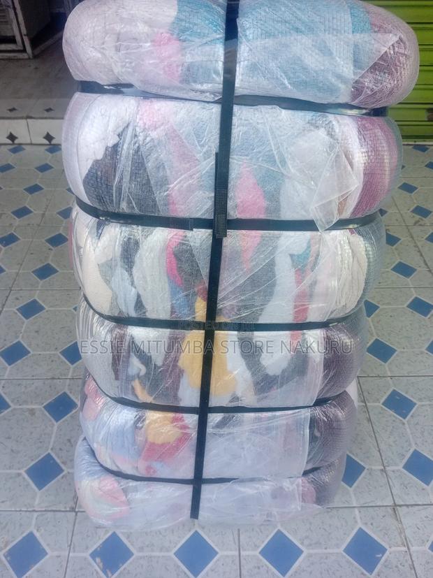 Winter Crop Tops Bales. - thumbnail 4