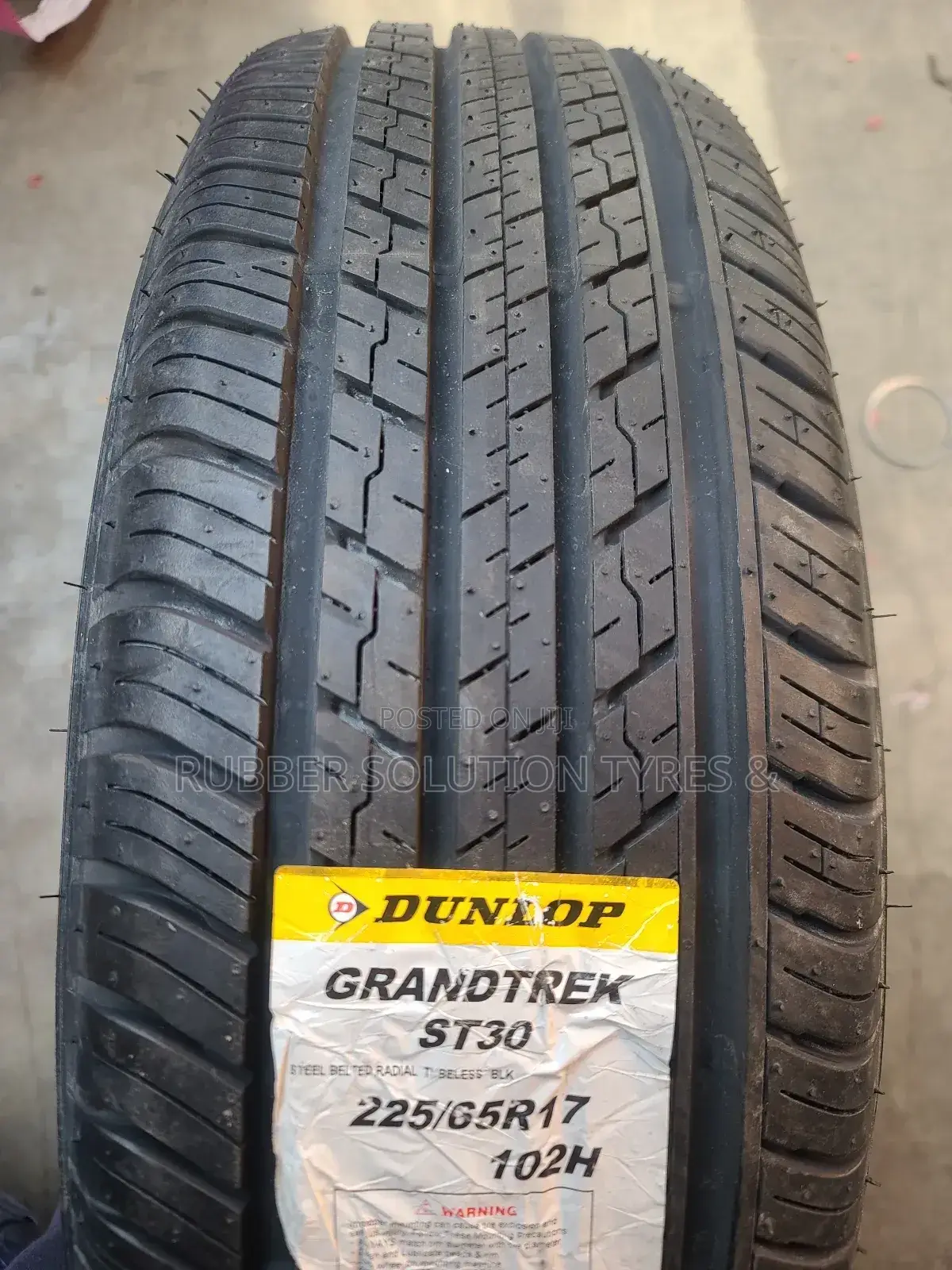225/65r17 Dunlop Tires [Made In Japan ]