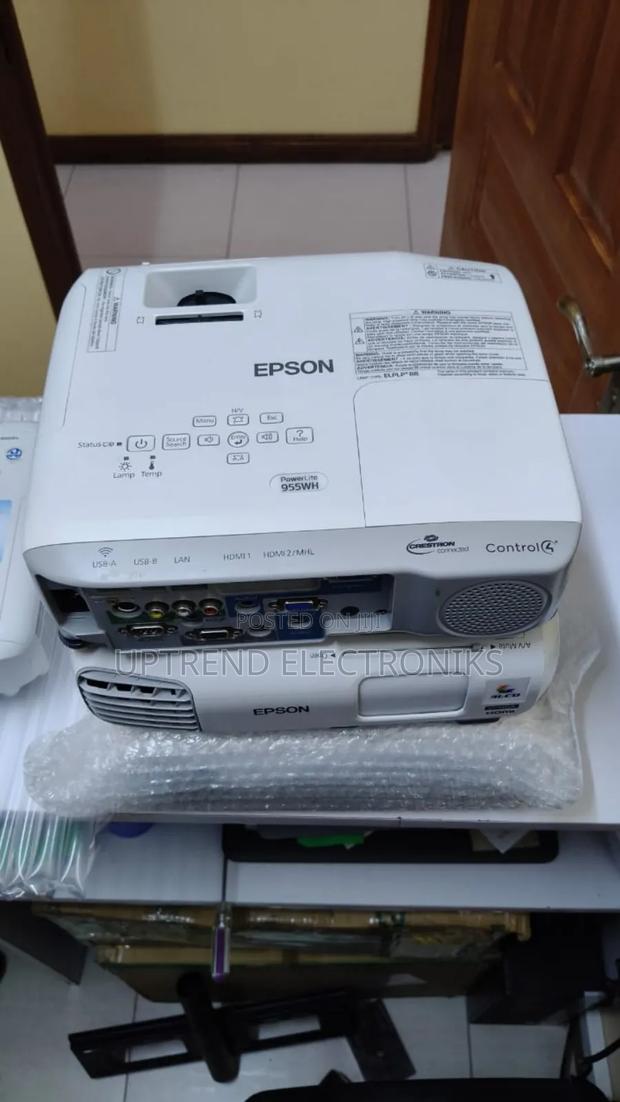 Epson Projector – 3,300 Lumens + Hdmi | Super Bright | Nairobi - thumbnail 2