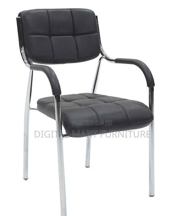 Black Low Back Modern Catalina Chair - thumbnail 2