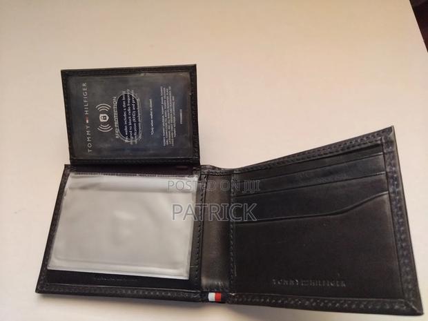 Men's Genuine Leather Wallet (Rfid)