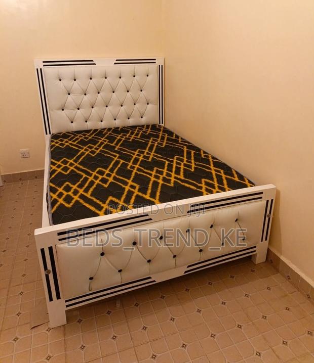 Compact 5 by 6 Mocket Bed