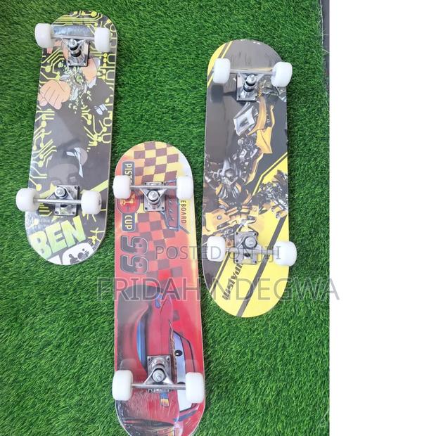 Skateboard With Rubber Wheels - main view