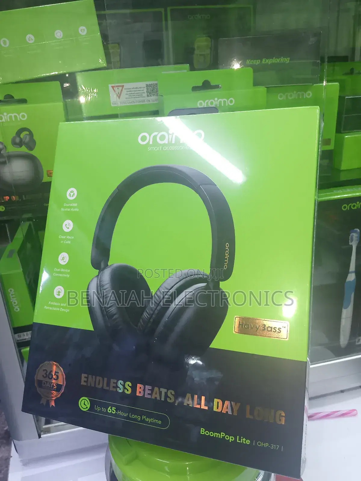 Oraimo Headphones, Foldable and Retractable Design