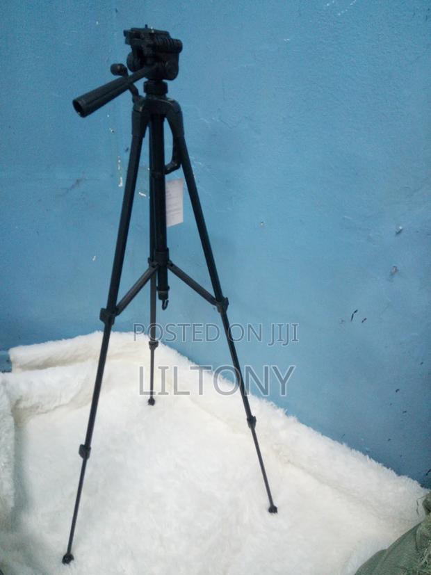 Weifeng Camera Tripod - main view
