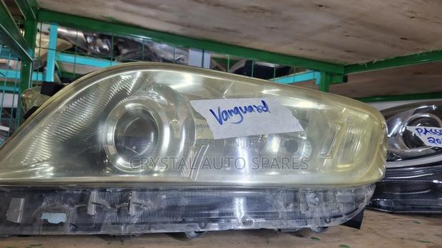 Vanguard 2008-2014 Headlight