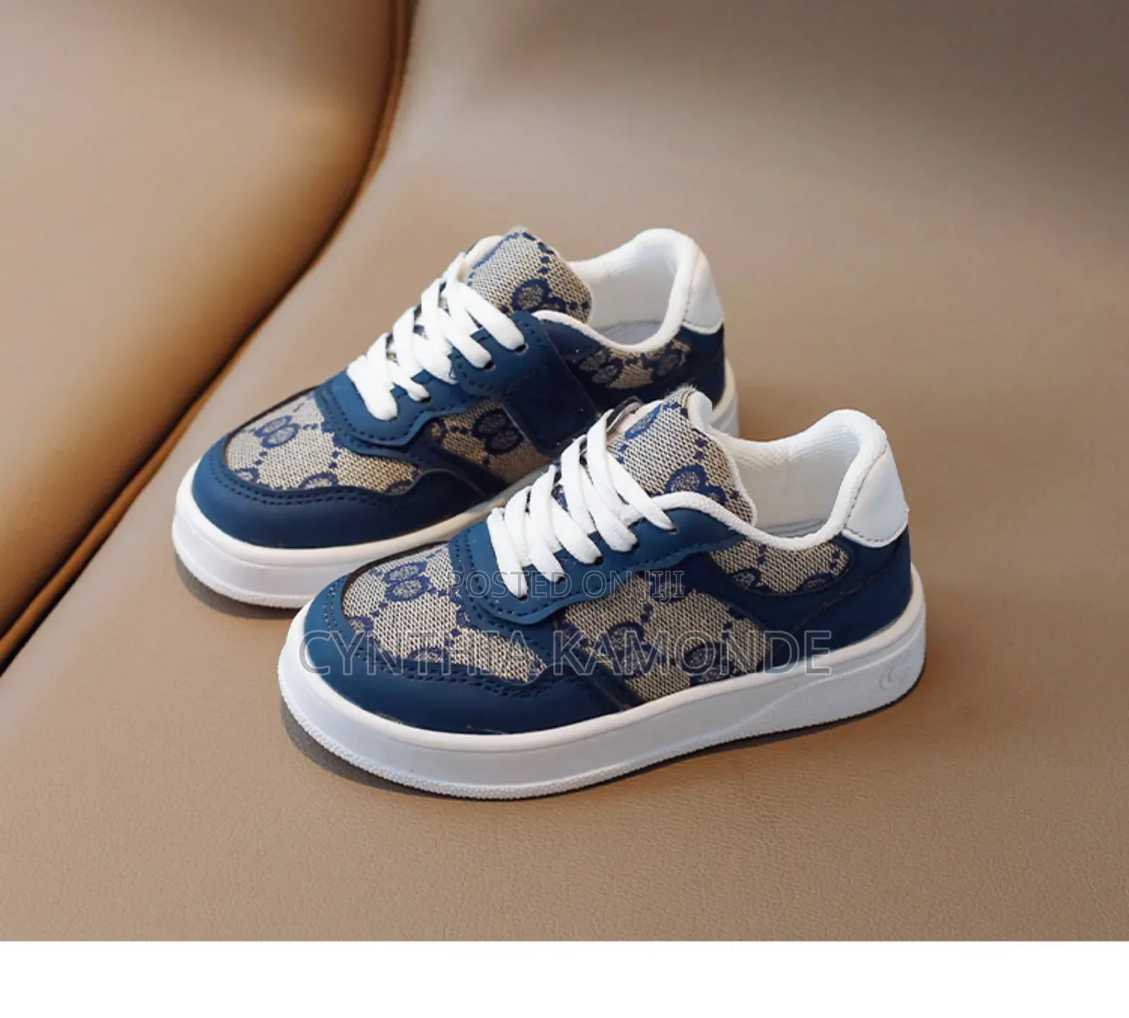 Laces' Elegant Sneakers
