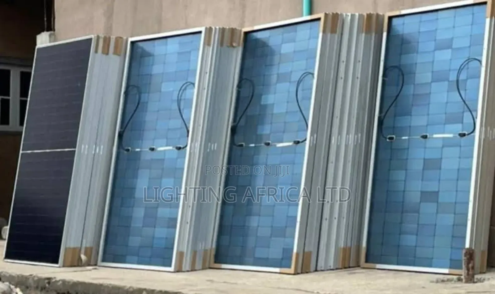 625 Watts Jinko Bifacial All Weather Solar Panels Half Cell