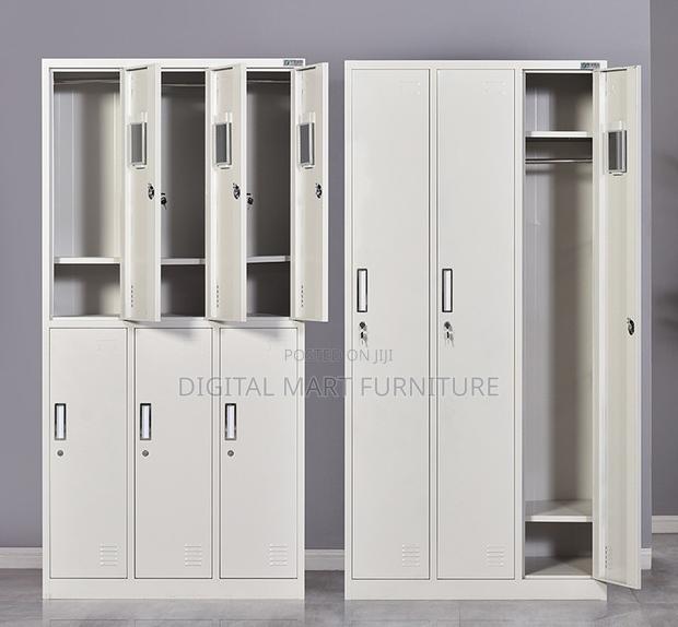 White Industrial 15 Locker Storage Cabinet - thumbnail 10