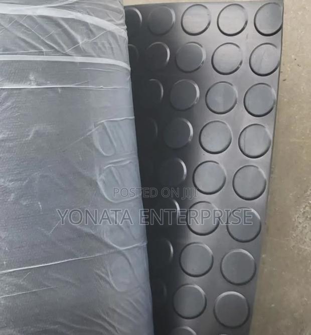 Round Stud, Anti-Slip Coin Mat for Sale