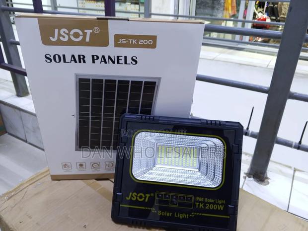 Powerful Led Solar Floodlight Jsotlamp - main view