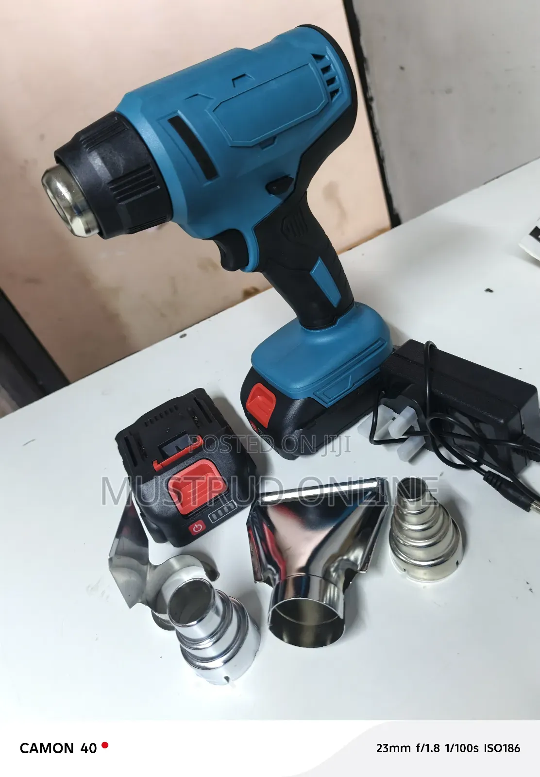 Cordless Heat Gun 2 Batteries