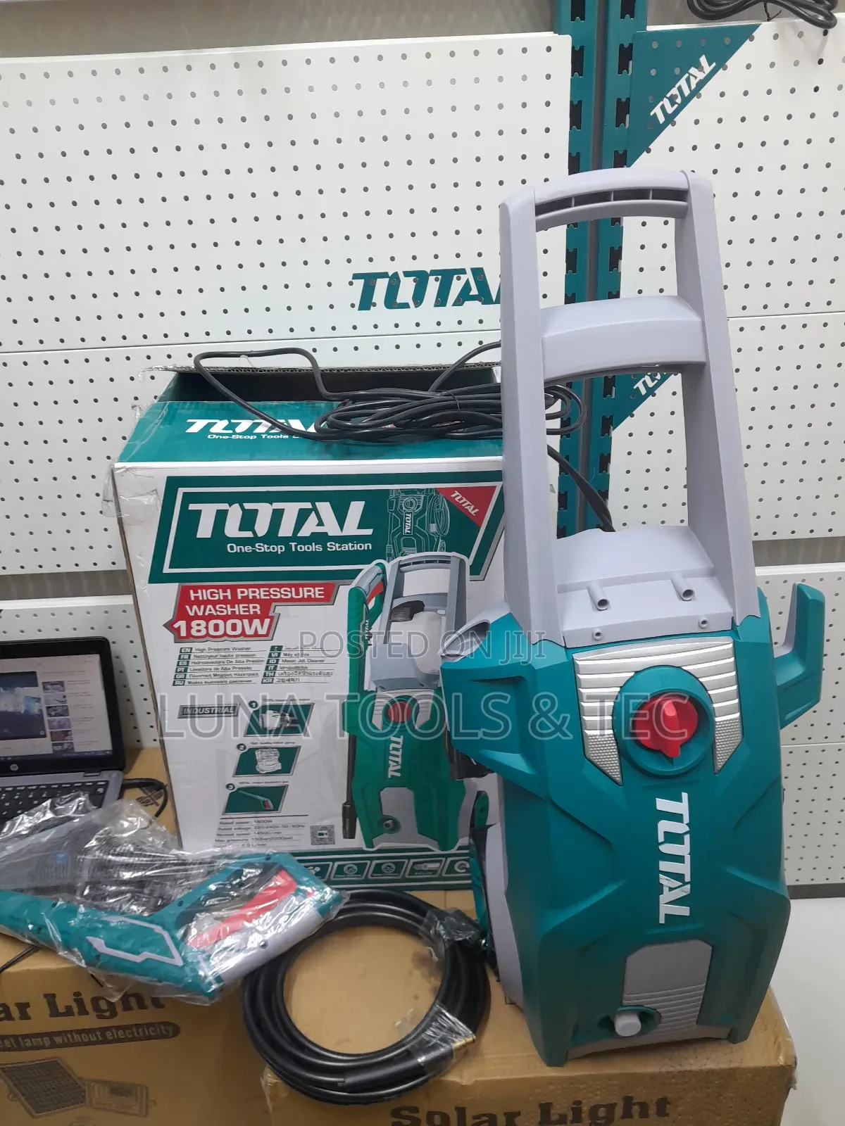 1800w Total High Pressure Washer 2200psi