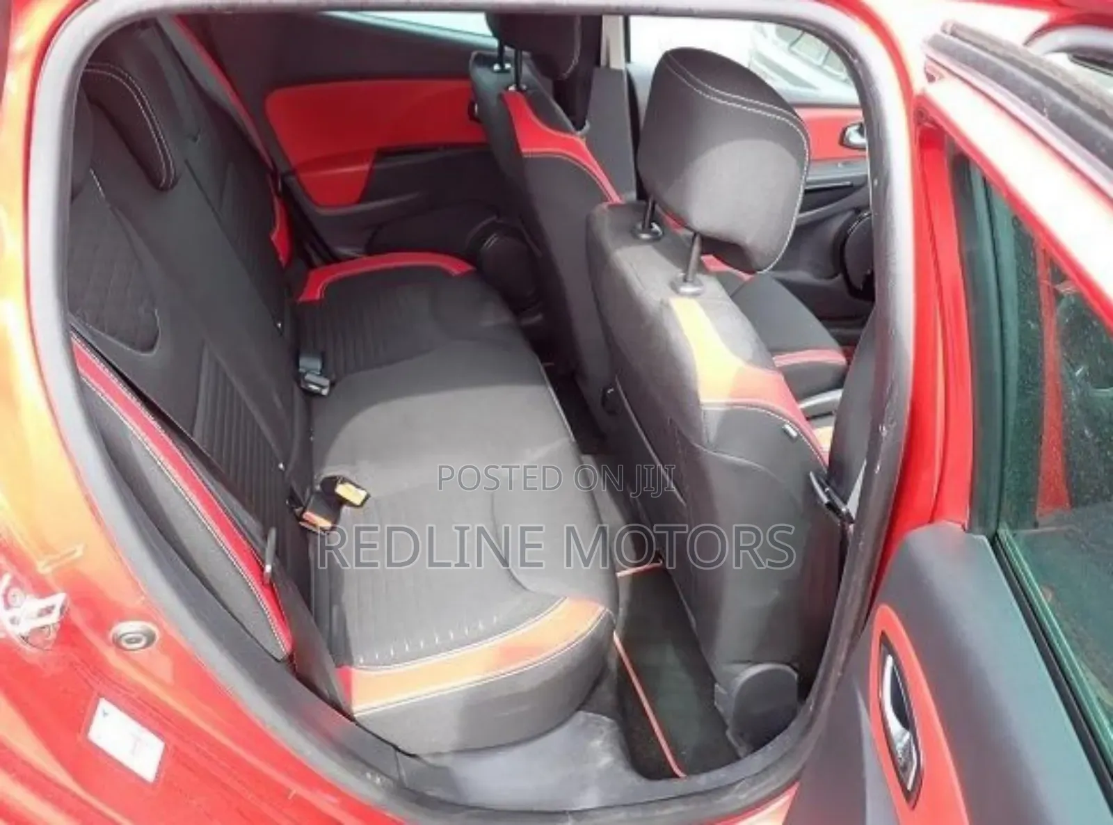 Renault Lutecia 2017 Red