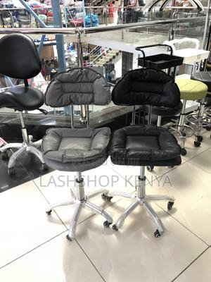 Manicure Chair With Backrest - Ergonomic Salon Seat - main view