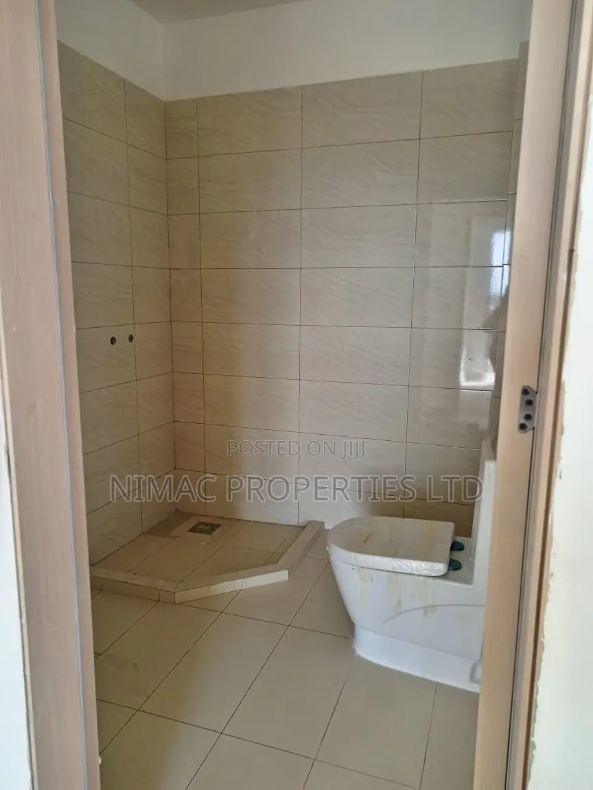 3bdrm Apartment in Gataka for sale
