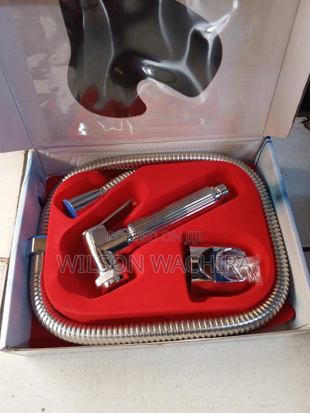 Silver Arabic Shower - main view