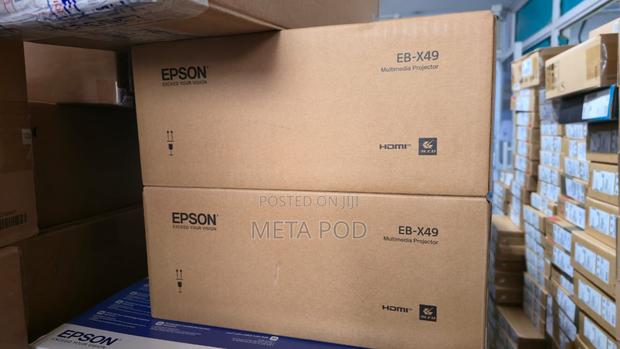 Epson Eb-X49 Projector - main view