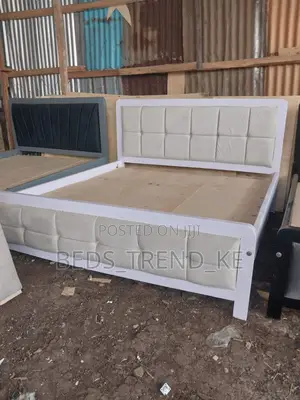 Upholstered Clasy 5 by 6 Mocket Bed