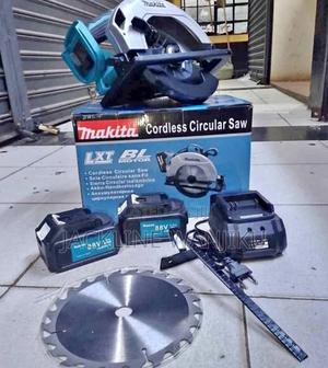 Cordless Circular Saw Makita > Reliable Rechargeable Circular Saw - thumbnail 2