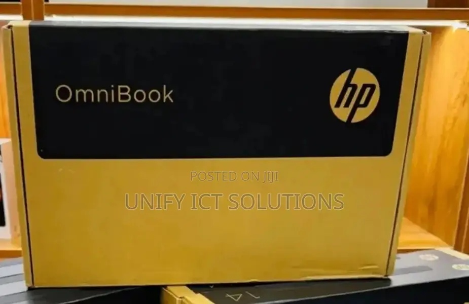 New Laptop HP OmniBook 5 Flip 16GB Intel Core 7 SSD 512GB