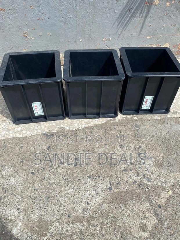 Concrete Block Cubes - thumbnail 2