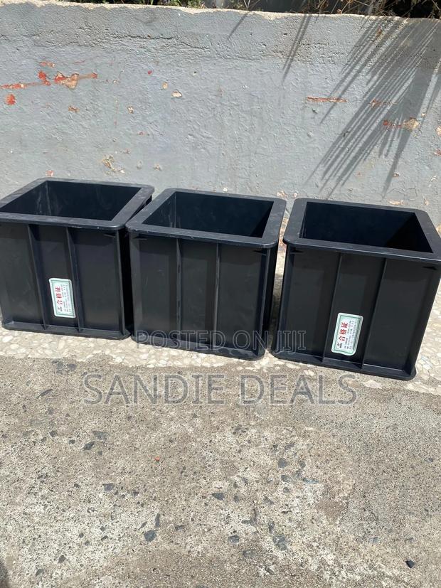 Cube Casting Box