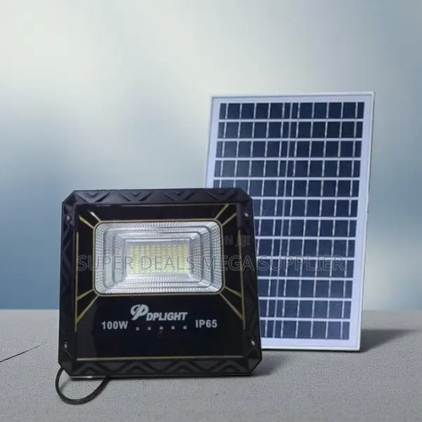 100w Solar Flood Light Ip66 Waterproof High Brightness Remote Control