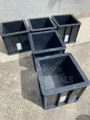 Concrete Cube