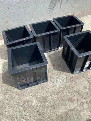 Concrete Cube