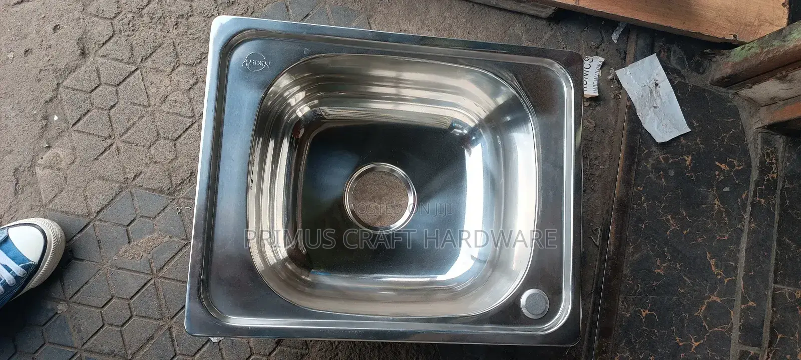 Kitchen Sink -Shinny