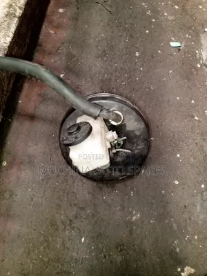 Brake Booster and Master Cylinder Toyota Fun Cargo