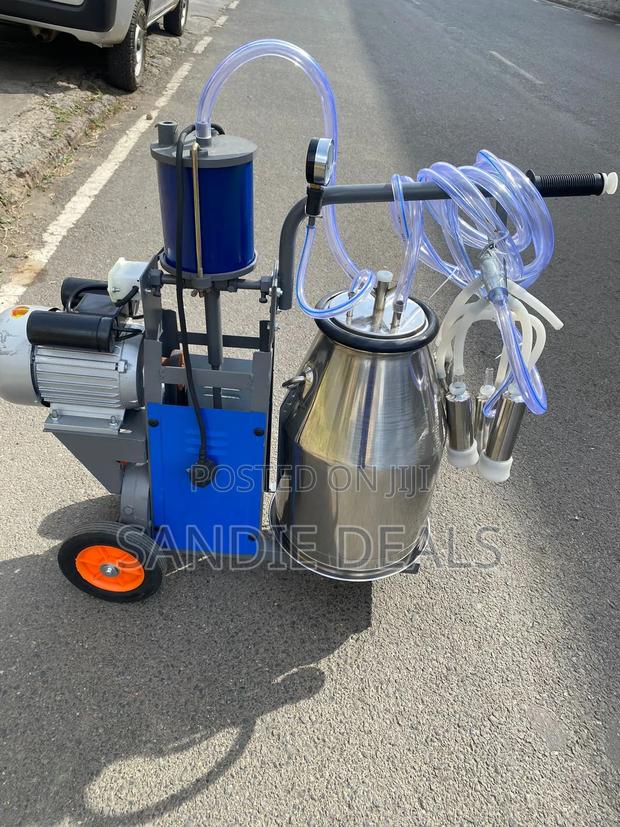 Dairy Milking Machine - main view