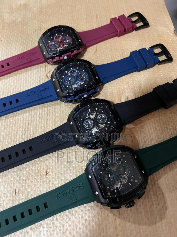 Waterproof Swiss Army Luxury Wrist Watch
