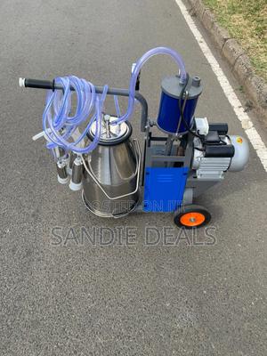 Cow Milking Machine - main view