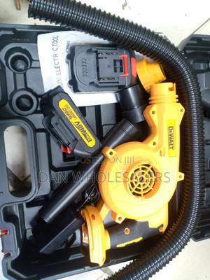 Dewalt Electric Cordless Blower 48v Powerful - thumbnail 2