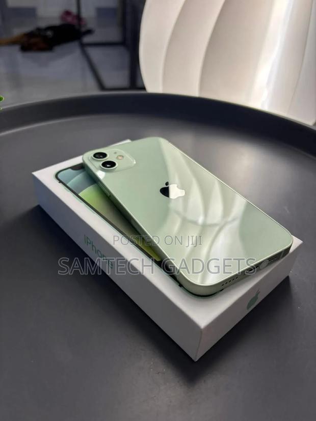 Apple iPhone 12 128 GB Silver - thumbnail 3