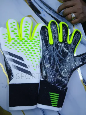 Adidas Predator - Showstopper - Goalkeeper Gloves