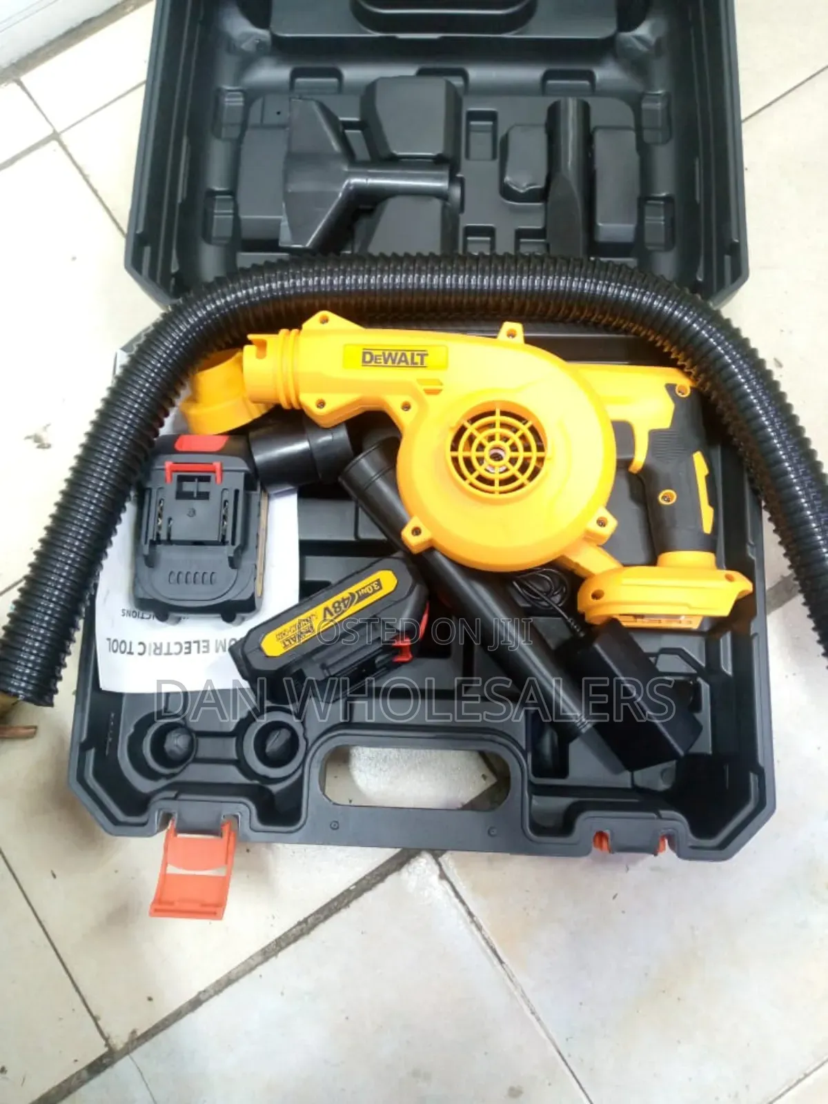 Dewalt Electric Cordless Blower With Battery